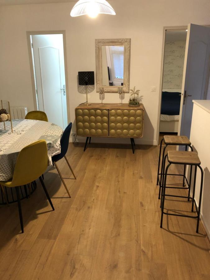 Charmante Maison Coeur De Ville La Gare Des Vacances โดวีลล์ ภายนอก รูปภาพ